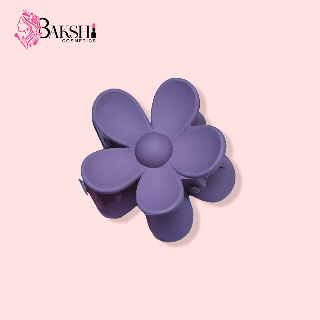 Minimalist 5-Petal Matte Flower Claw – Lavender Mist