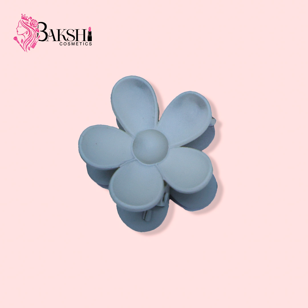 Minimalist 5-Petal Matte Flower Claw – Dove Grey