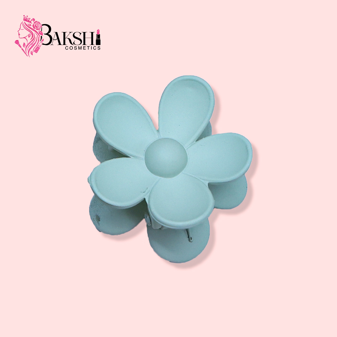 Minimalist 5-Petal Matte Flower Claw – Seafoam Green