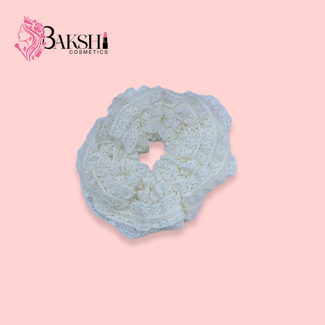 Cloud White Lace Scrunchie (Cream)
